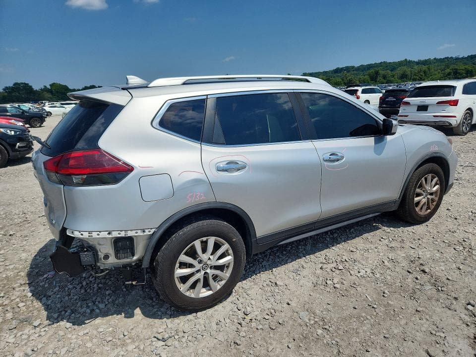 2020 NISSAN ROGUE SV 3