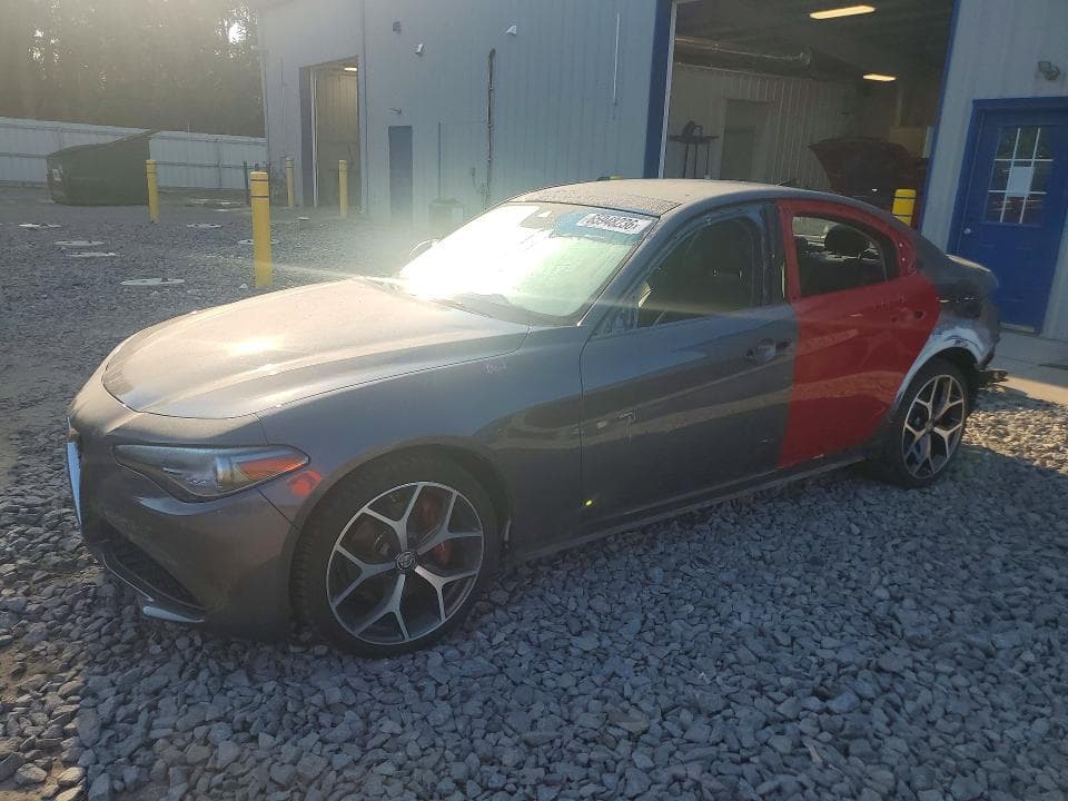 2020 ALFA ROMEO GIULIA TI