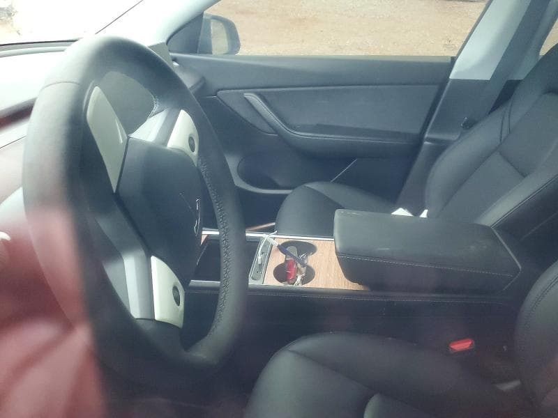 2021 TESLA MODEL Y 8