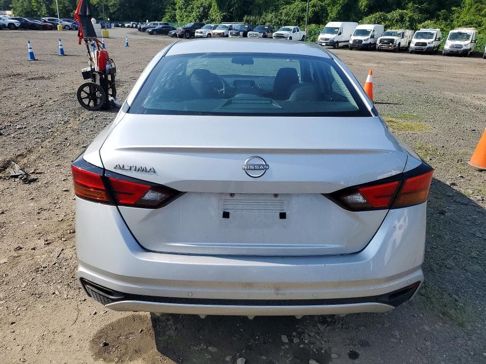 2023 NISSAN ALTIMA S 6