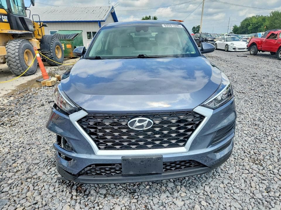 2021 HYUNDAI TUCSON SE 5