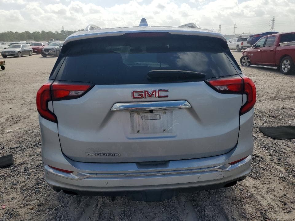 2018 GMC TERRAIN DENALI 6