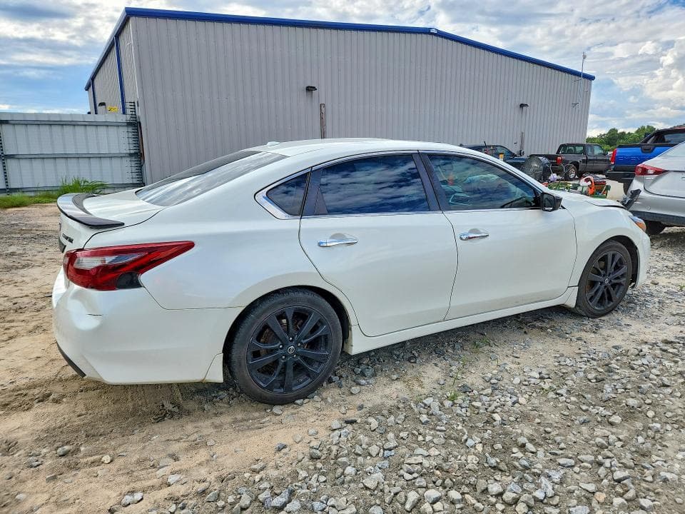 2018 NISSAN ALTIMA 2.5 SR 3