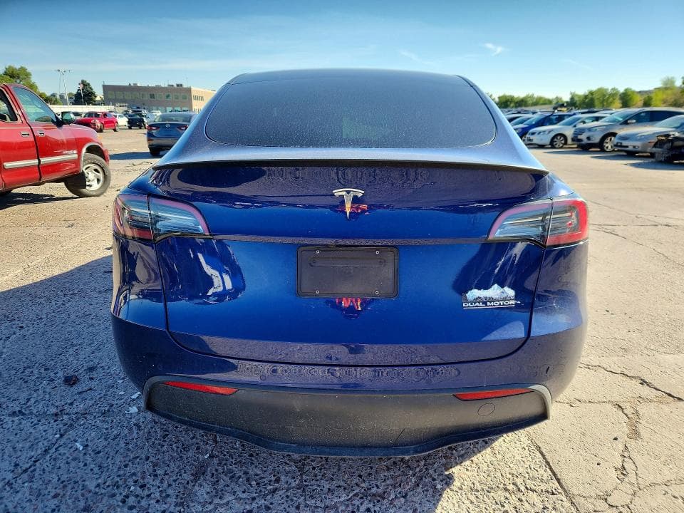 2022 TESLA MODEL Y 6