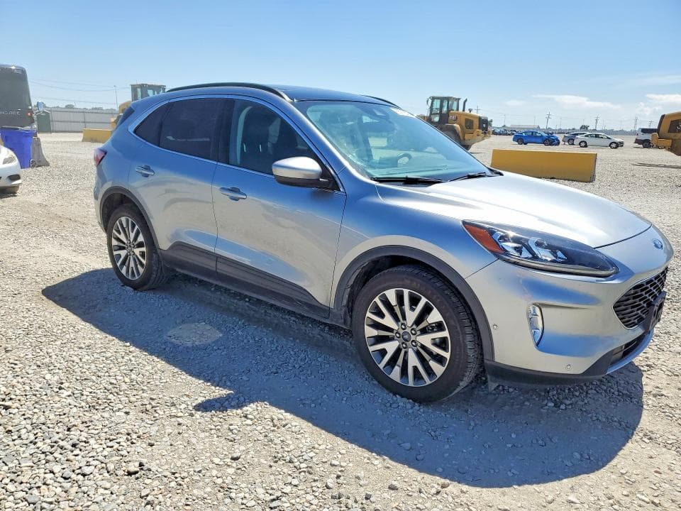 2021 FORD ESCAPE TITANIUM 4