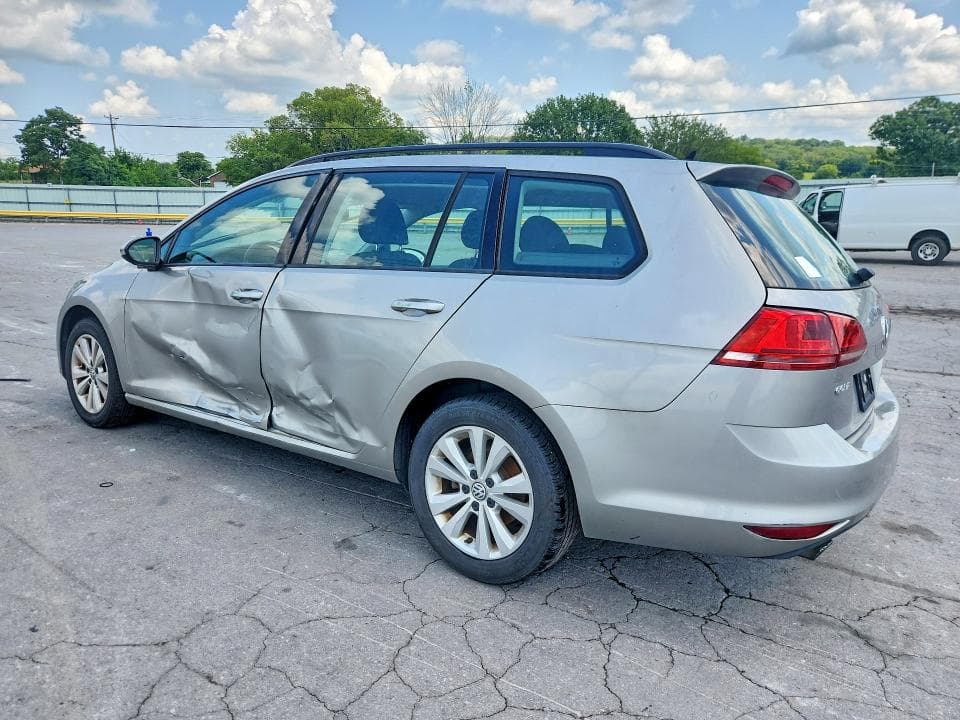 2017 VOLKSWAGEN GOLF SPORTWAGEN S 2