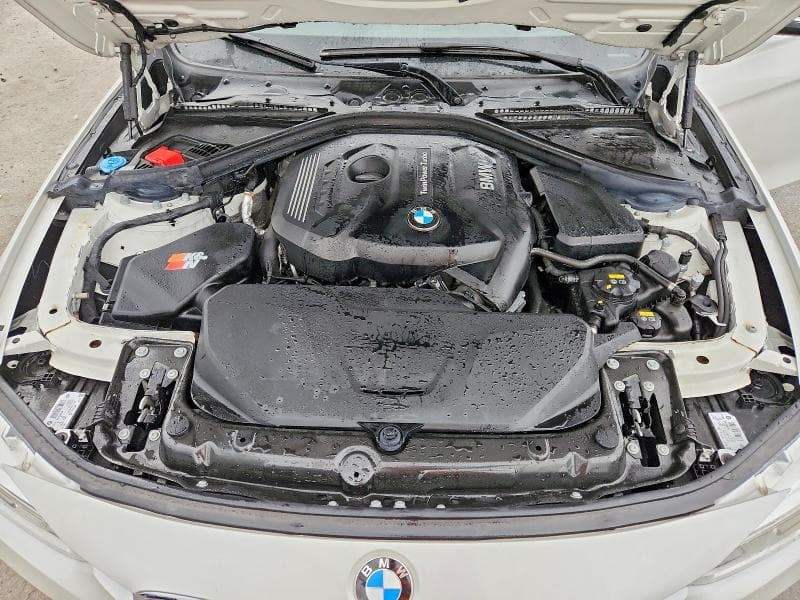 2018 BMW 330 XI 11