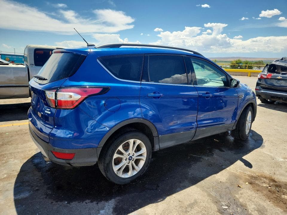 2017 FORD ESCAPE SE 3