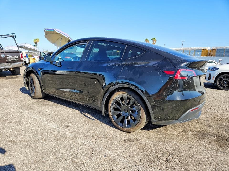 2023 TESLA MODEL Y 2