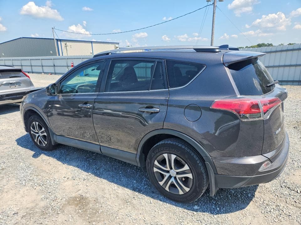 2017 TOYOTA RAV4 LE 2
