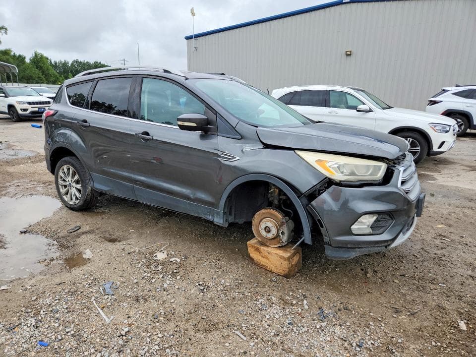 2017 FORD ESCAPE TITANIUM 4