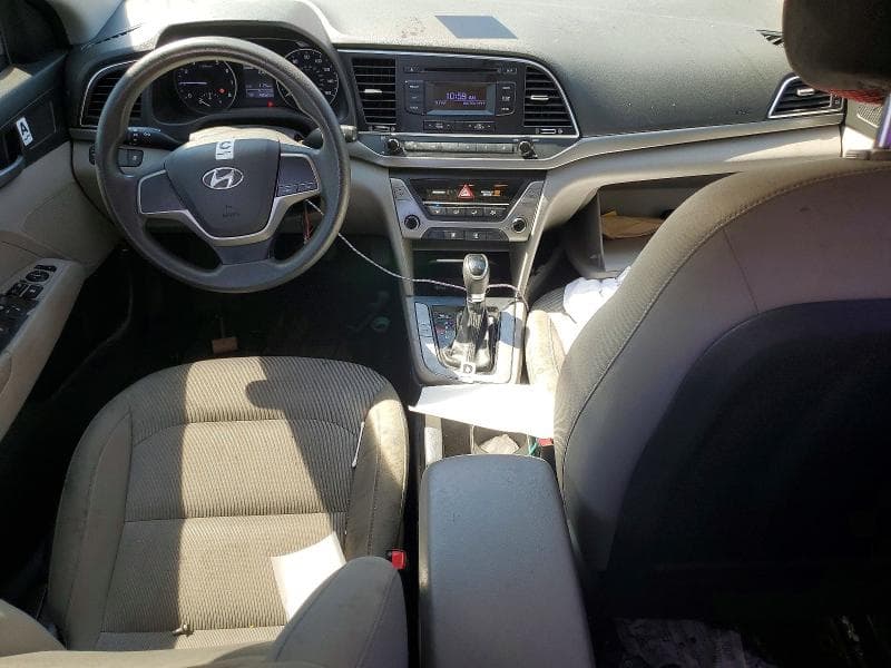 2017 HYUNDAI ELANTRA SE 8