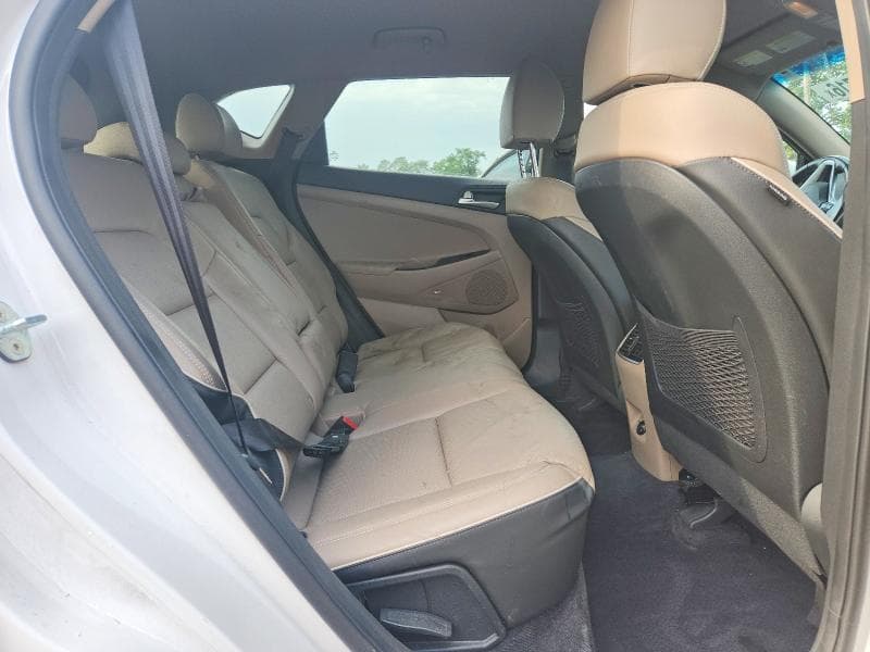 2019 HYUNDAI TUCSON LIMITED 11
