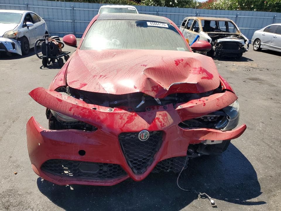 2023 ALFA ROMEO GIULIA TI 5