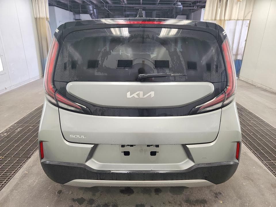 2023 KIA SOUL LX 6