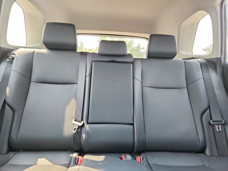 2026 TOYOTA RAV4 XLE PREMIUM 10