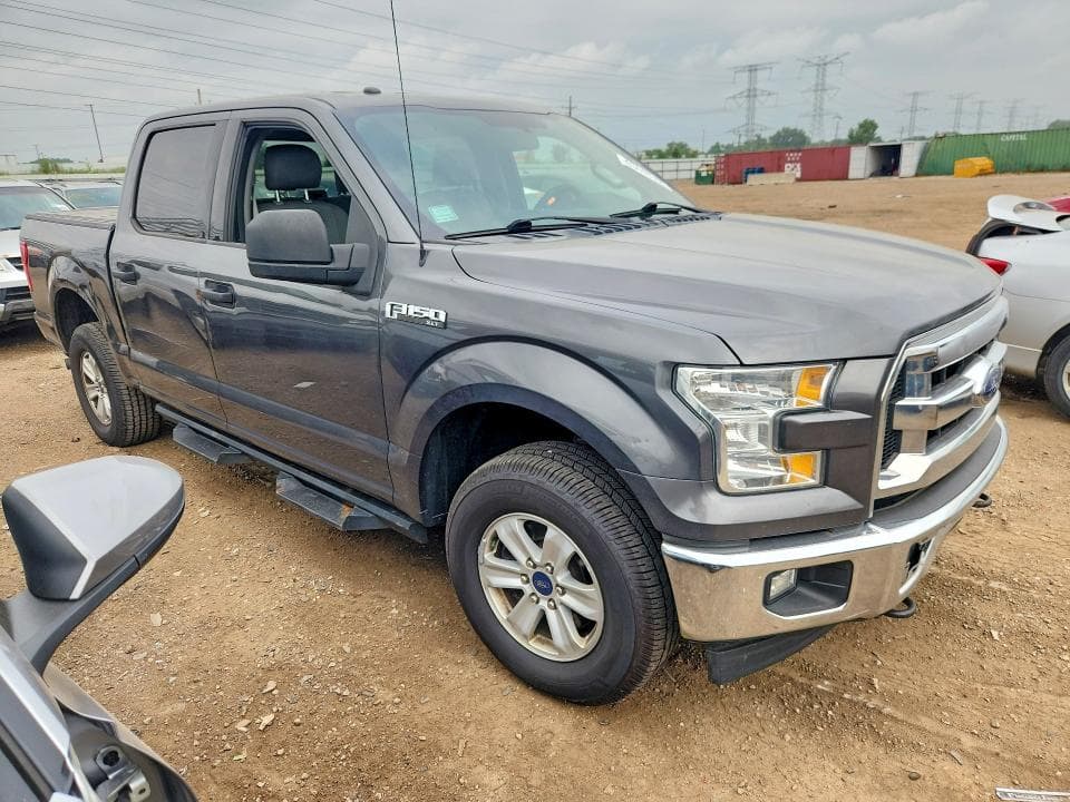 2017 FORD F150 SUPERCREW 4