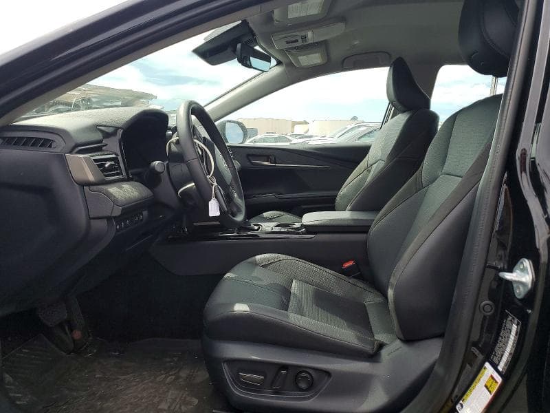 2026 TOYOTA CAMRY XLE 7