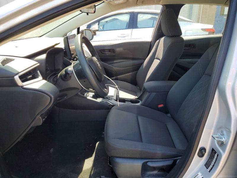 2025 TOYOTA COROLLA LE 7