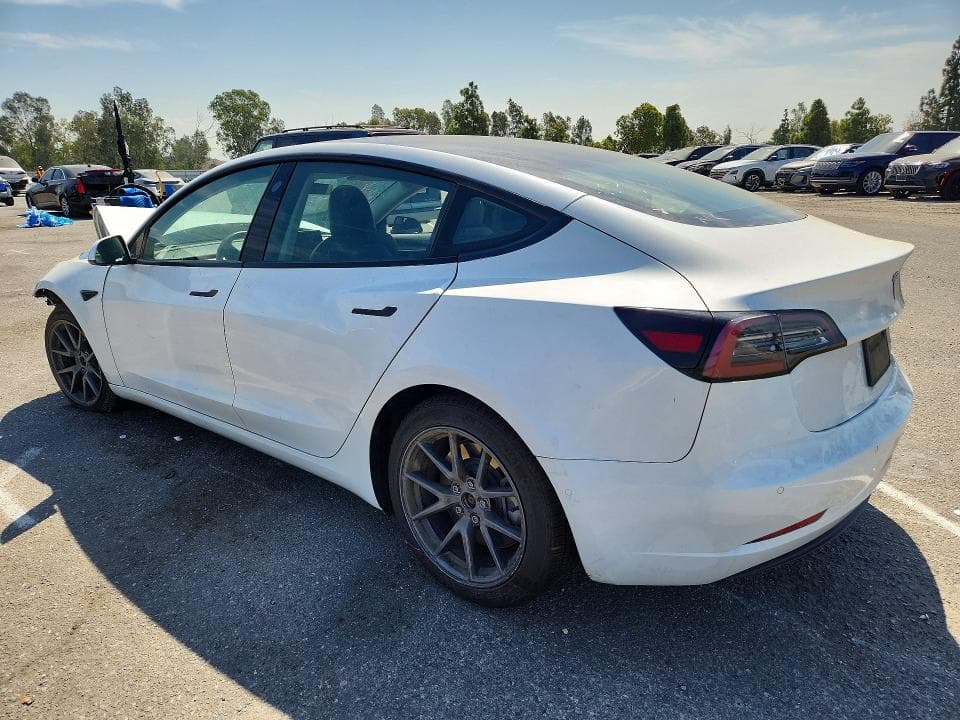 2022 TESLA MODEL 3 2