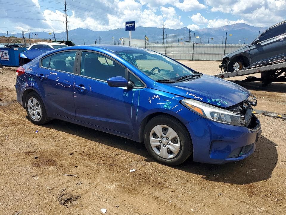2018 KIA FORTE LX 4