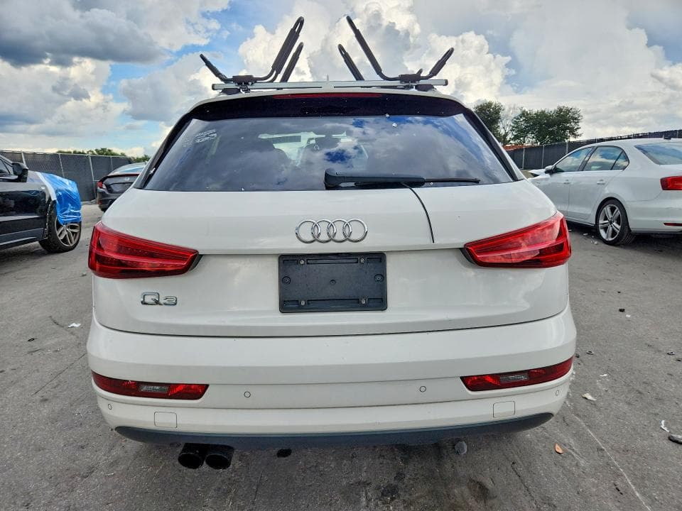2017 AUDI Q3 PREMIUM 6