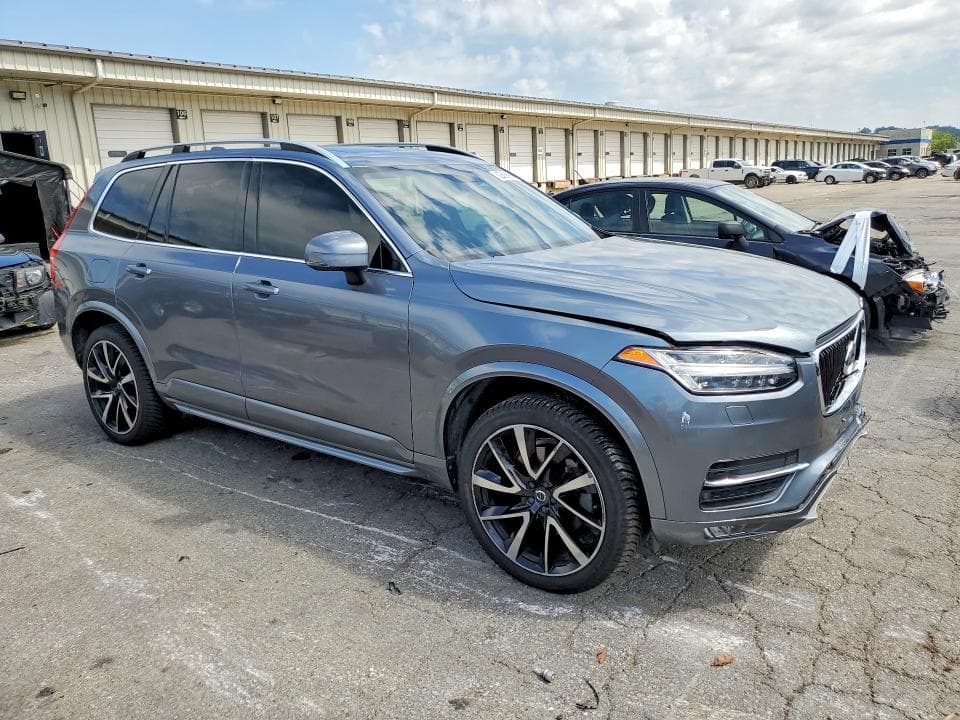 2018 VOLVO XC90 T6 4