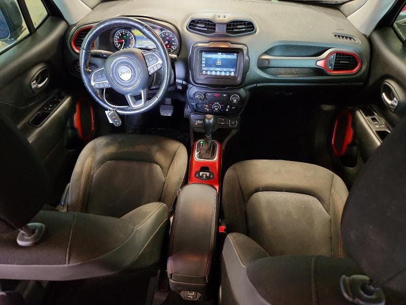 2019 JEEP RENEGADE TRAILHAWK 8