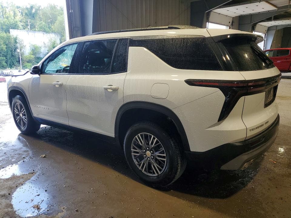 2026 CHEVROLET TRAVERSE LT 2
