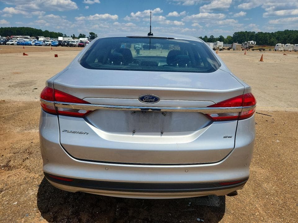 2017 FORD FUSION SE 6