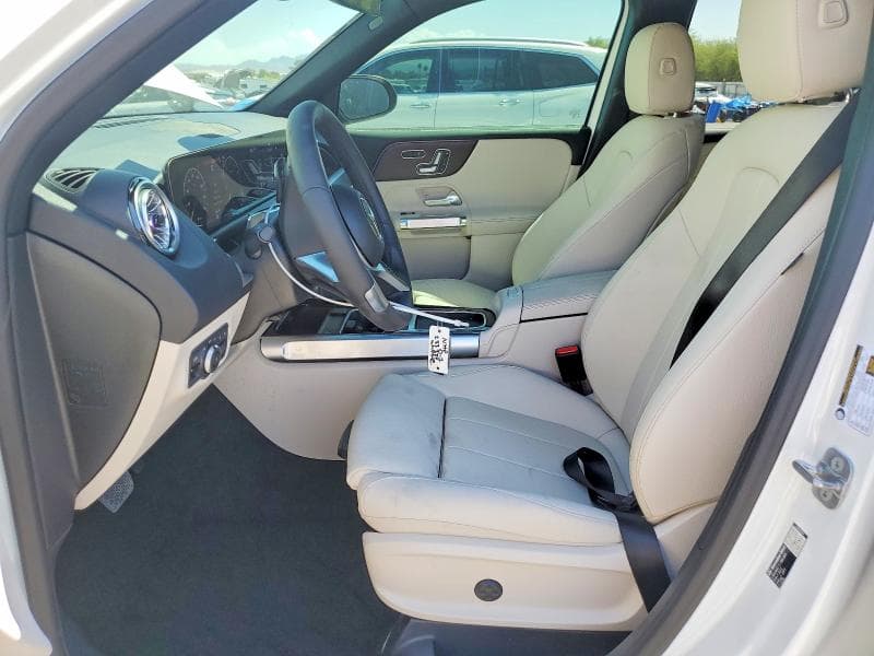 2026 MERCEDES-BENZ GLB 250 7