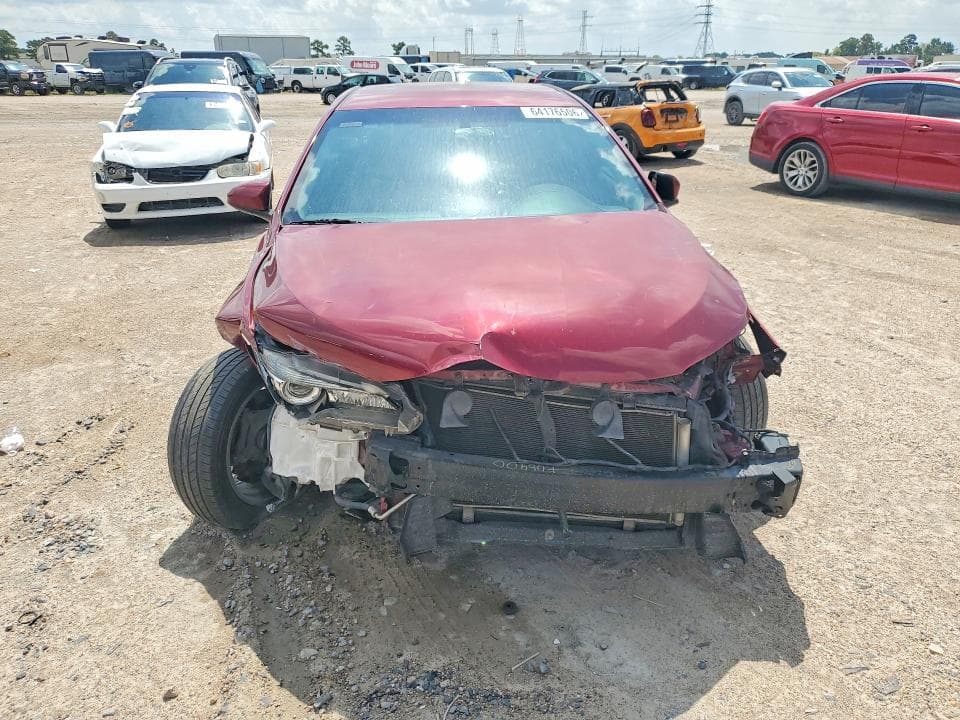 2017 TOYOTA CAMRY SE 5