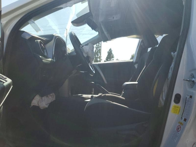 2018 TOYOTA RAV4 XLE 7
