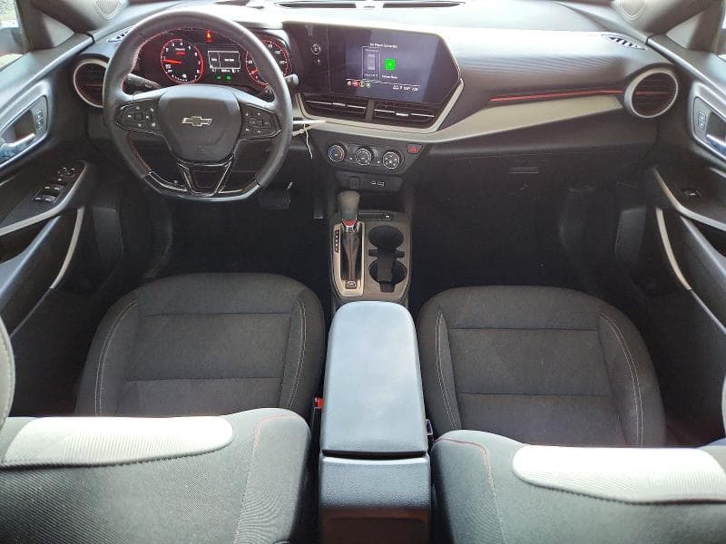 2024 CHEVROLET TRAX 1RS 8