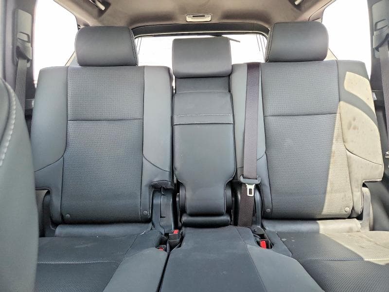 2022 LEXUS GX 460 10