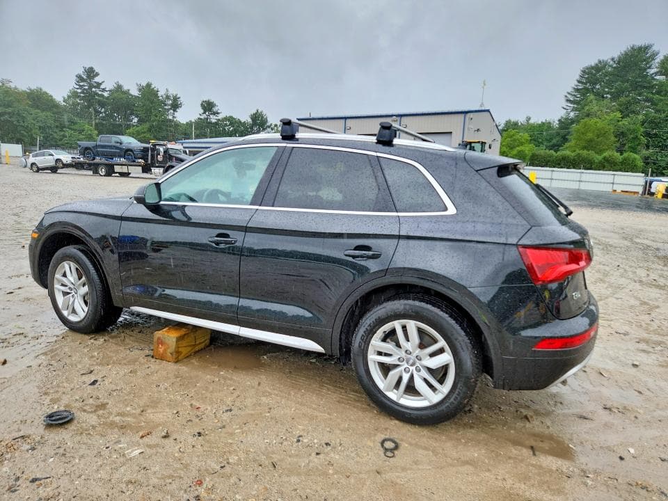 2020 AUDI Q5 PREMIUM 2