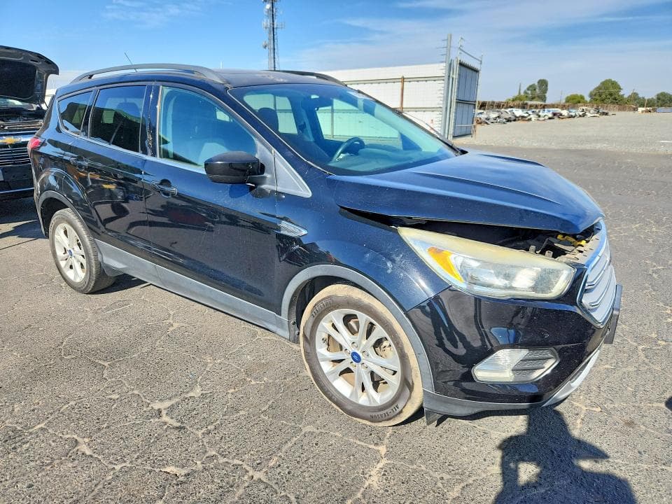2018 FORD ESCAPE SE 4