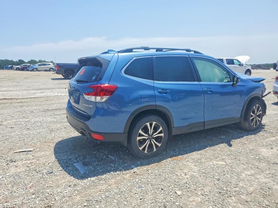 2021 SUBARU FORESTER 3