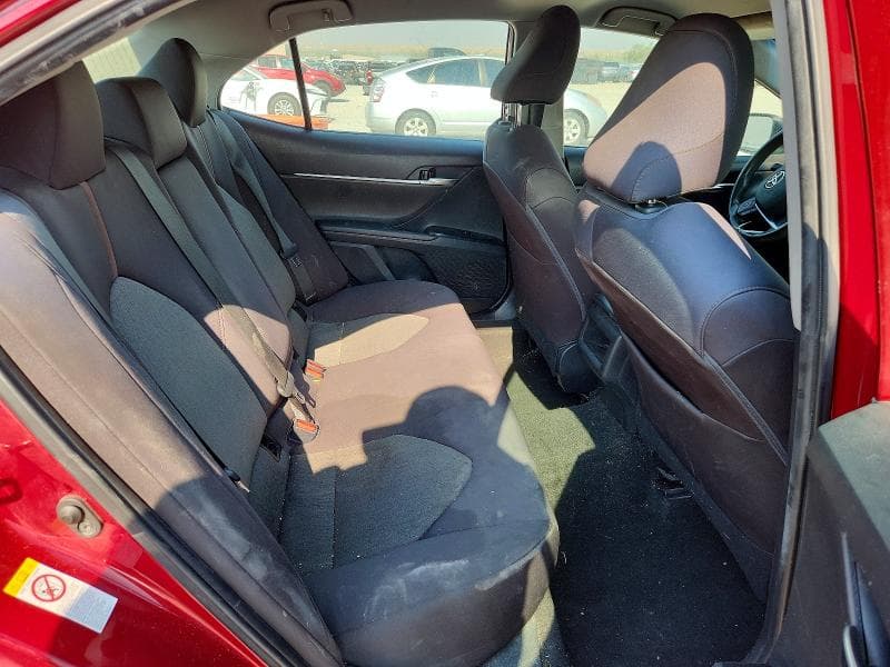 2019 TOYOTA CAMRY LE 10