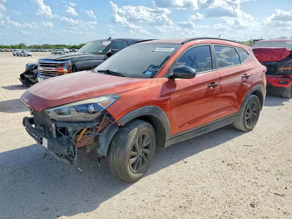 2017 HYUNDAI TUCSON SE - 1