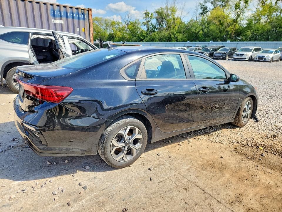2021 KIA FORTE LXS 3