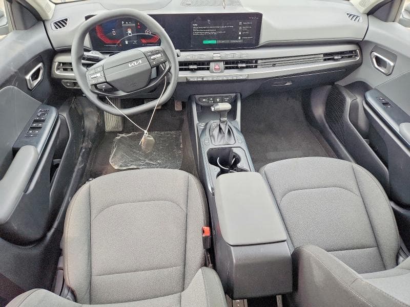 2025 KIA K4 LXS 8