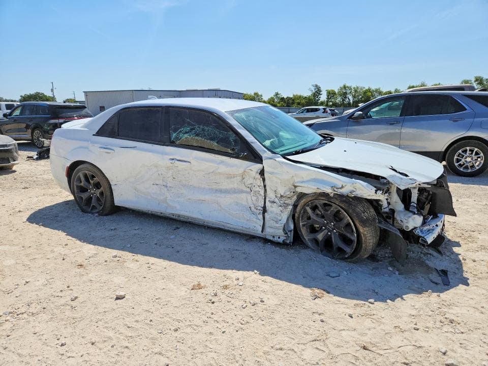 2021 CHRYSLER 300 S 4