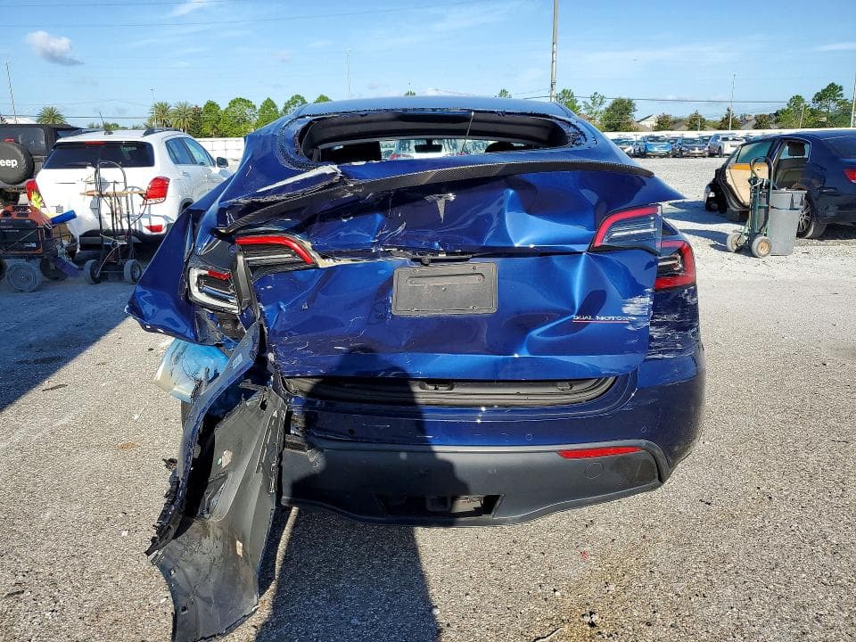 2022 TESLA MODEL Y 6