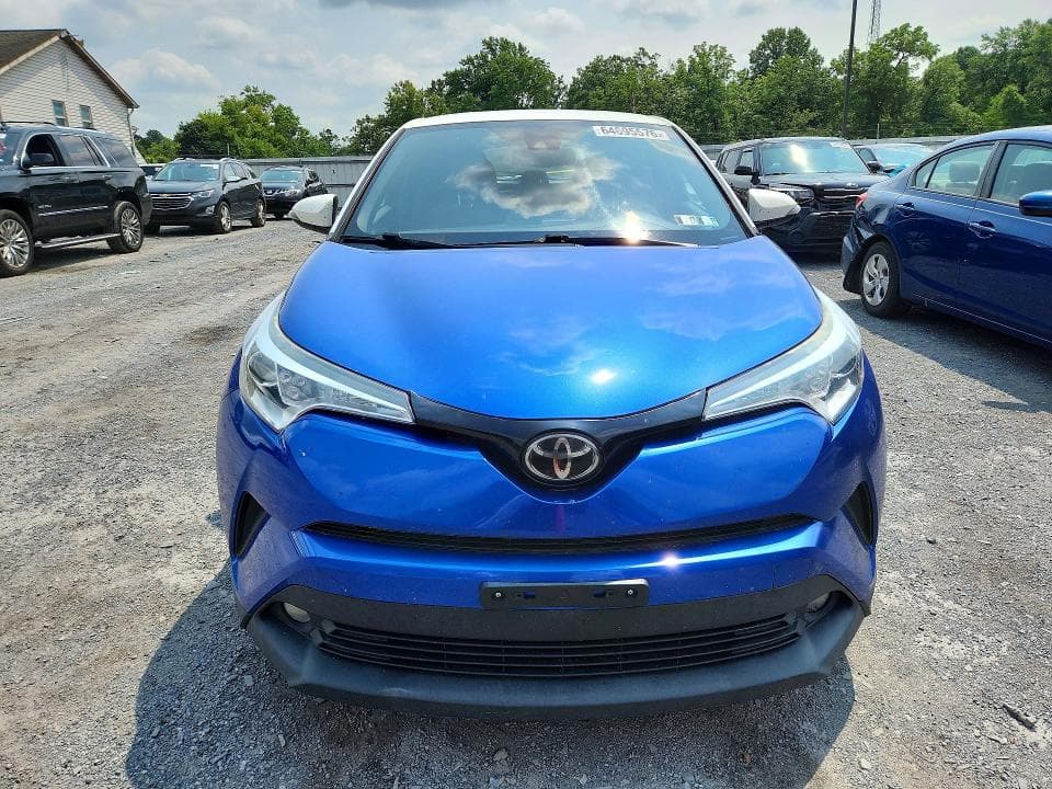 2018 TOYOTA C-HR XLE PREMIUM 5