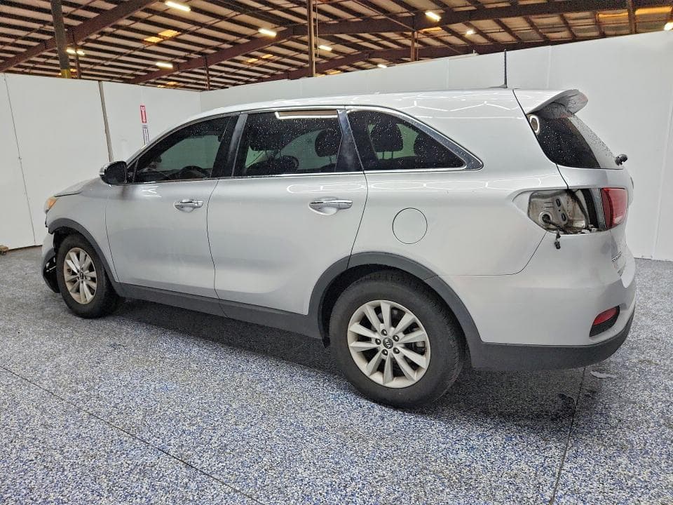 2019 KIA SORENTO LX V6 2
