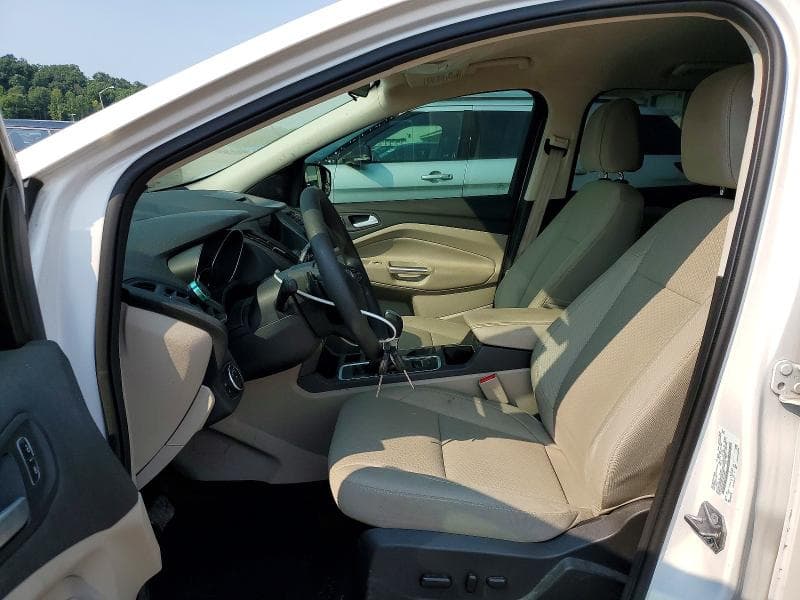 2017 FORD ESCAPE SE 7