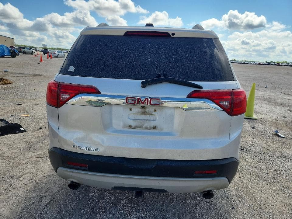 2017 GMC ACADIA SLE 6