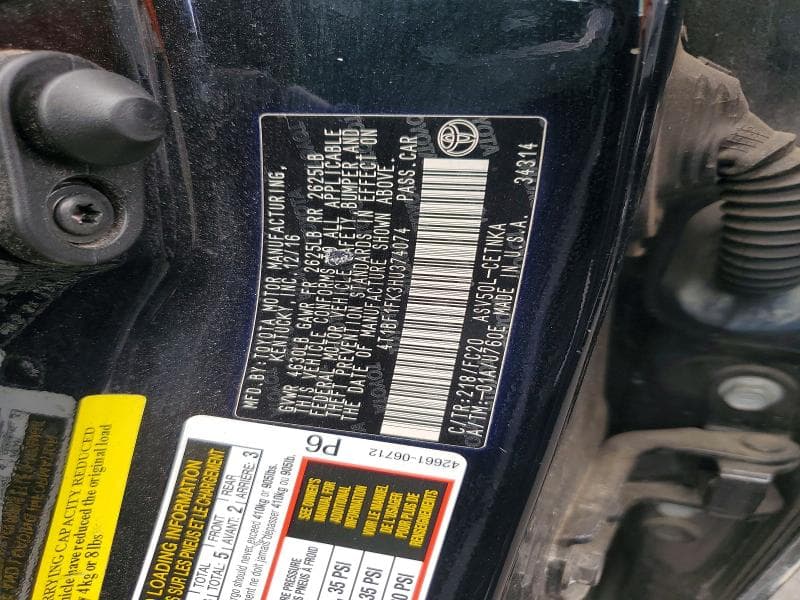 2017 TOYOTA CAMRY LE 12