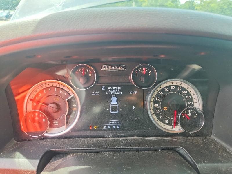 2017 RAM 1500 SLT 9